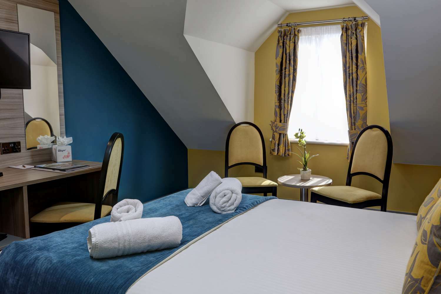 Stonecross Manor Hotel Kendal Room photo